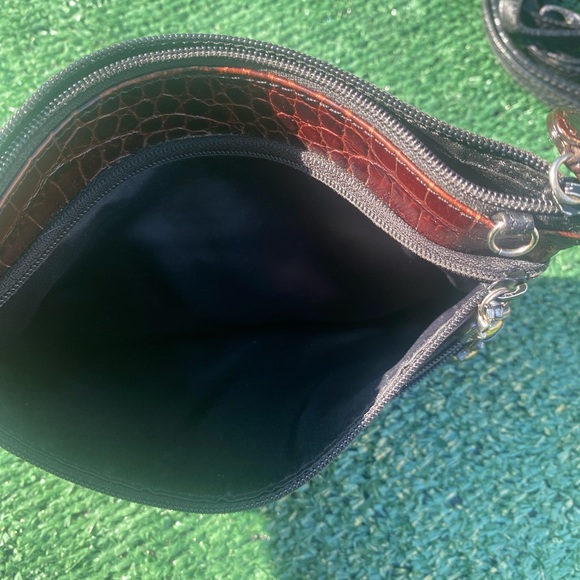 Brighton small crossbody - Picture 7 of 10